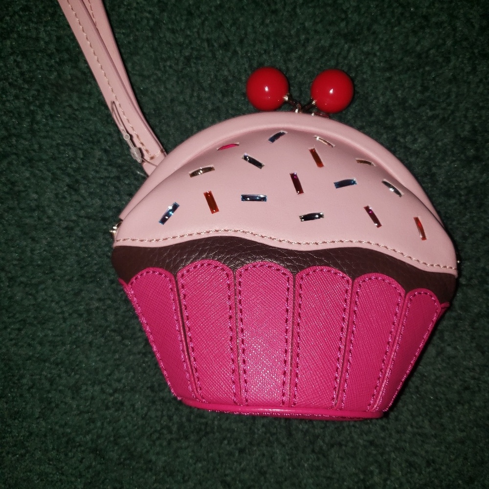 Kate spade cupcake wristlet